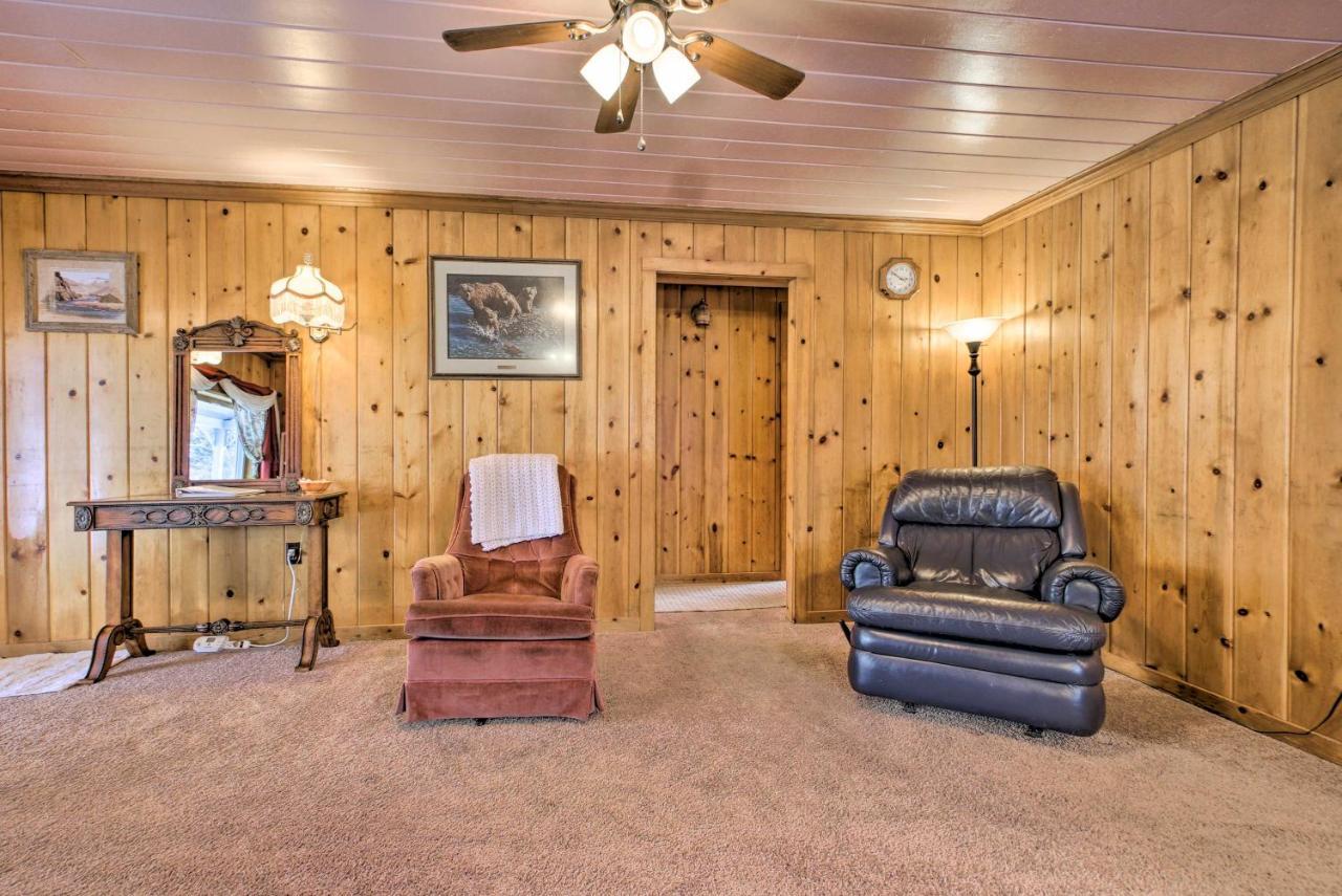 Cozy Home With Hot Tub Half Mi To Salmon River! ภายนอก รูปภาพ