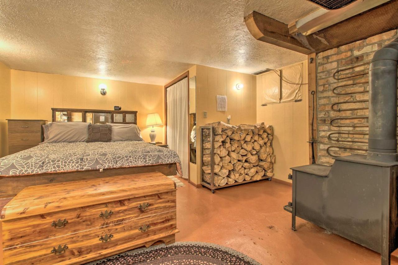 Cozy Home With Hot Tub Half Mi To Salmon River! ภายนอก รูปภาพ