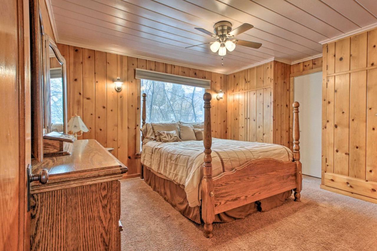 Cozy Home With Hot Tub Half Mi To Salmon River! ภายนอก รูปภาพ